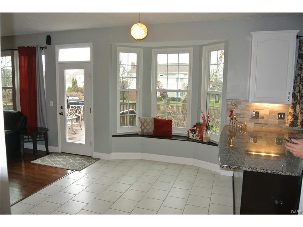195 Reed Rd, Springboro, OH 45066 photo 9
