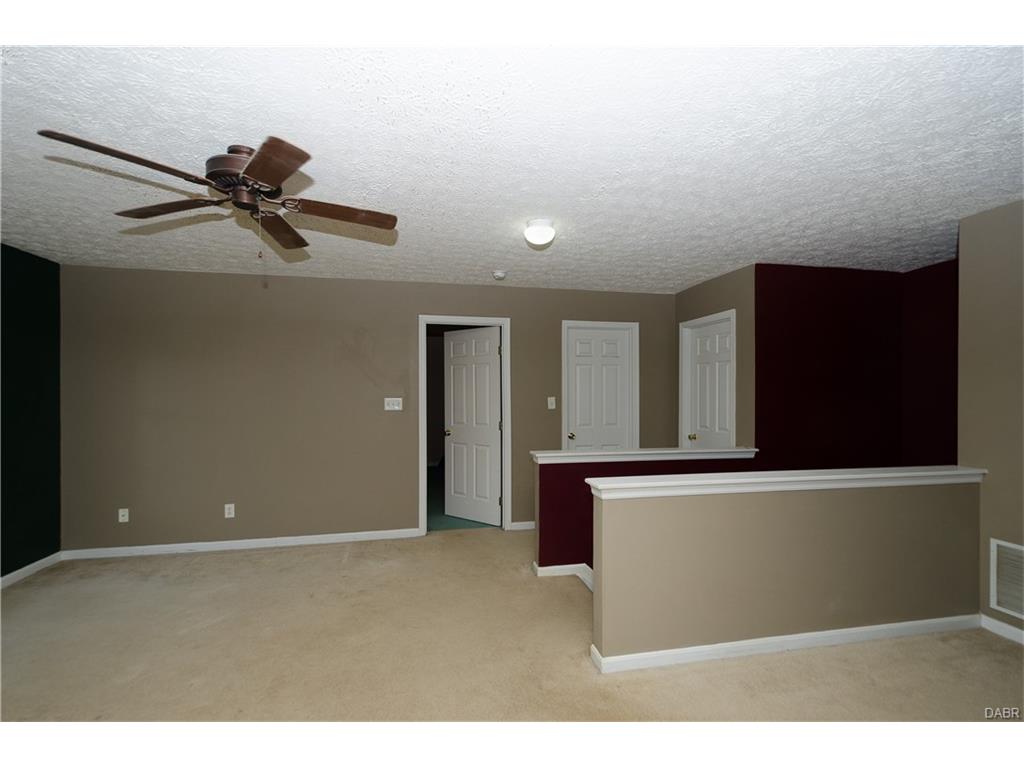 10 Meadowlands Dr, Monroe, OH 45050 photo 16