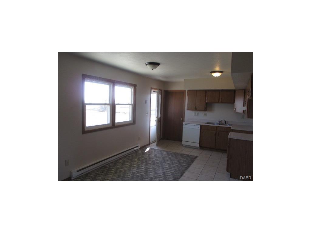 290 Frederick St, Eldorado, OH 45321 photo 5