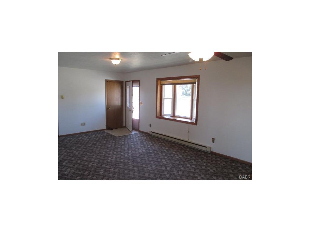 290 Frederick St, Eldorado, OH 45321 photo 4