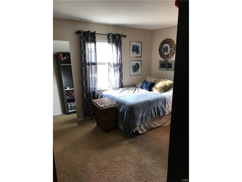 609 Wedgewood Ave, Dayton, OH 45429 photo 9