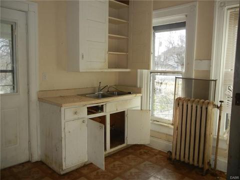3320 E 3rd St, Dayton, OH 45403 photo 3