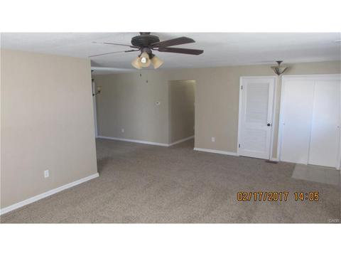 401 Eppington Dr, Dayton, OH 45426 photo 8