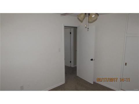 401 Eppington Dr, Dayton, OH 45426 photo 28