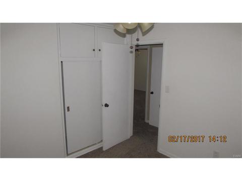 401 Eppington Dr, Dayton, OH 45426 photo 31