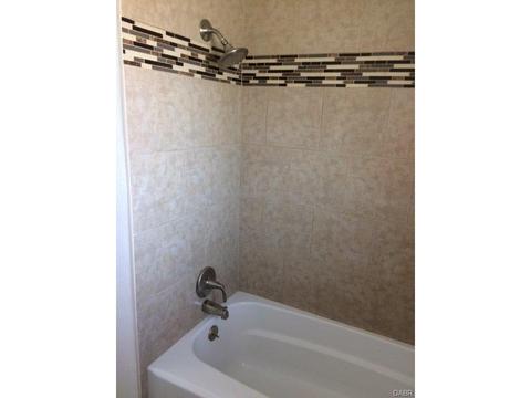401 Eppington Dr, Dayton, OH 45426 photo 20