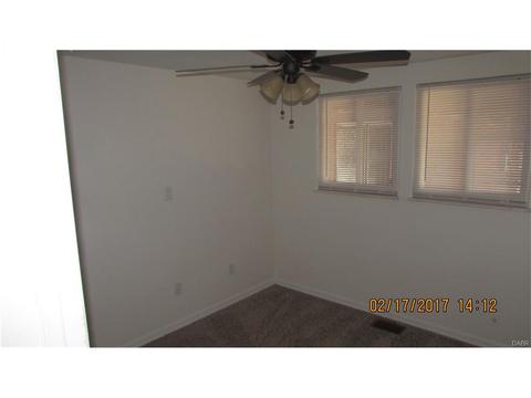 401 Eppington Dr, Dayton, OH 45426 photo 30