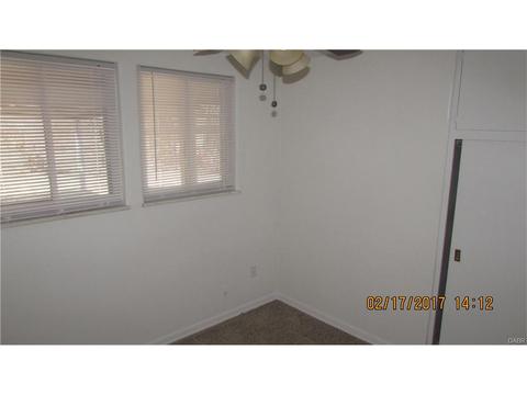 401 Eppington Dr, Dayton, OH 45426 photo 32