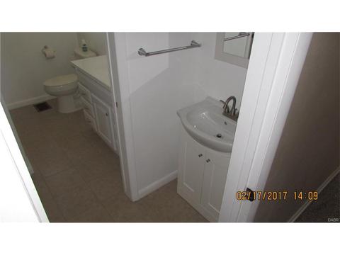 401 Eppington Dr, Dayton, OH 45426 photo 18