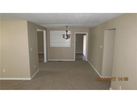 401 Eppington Dr, Dayton, OH 45426 photo 9