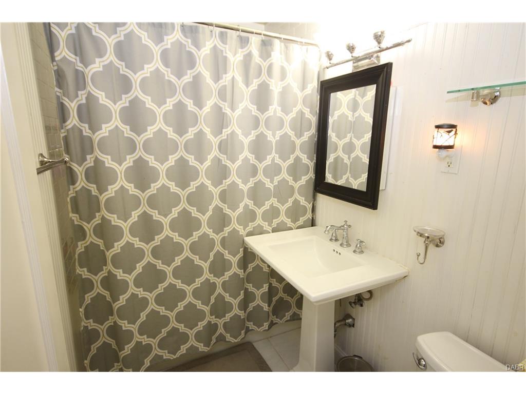 45 Lucas Dr, Dayton, OH 45458 photo 23