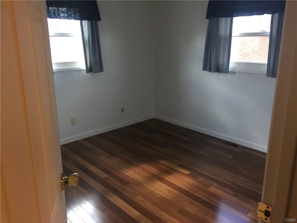 2837 Blackhawk Rd, Dayton, OH 45420 photo 13