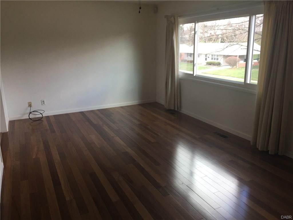 2837 Blackhawk Rd, Dayton, OH 45420 photo 8