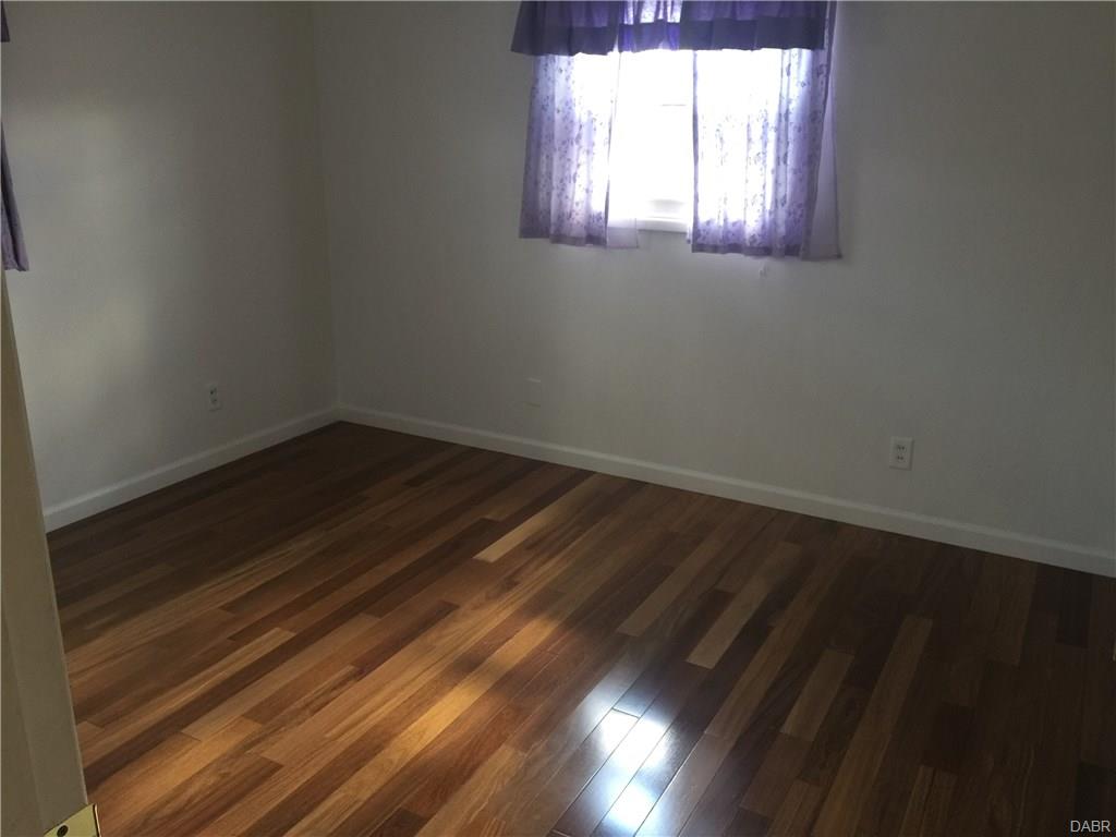 2837 Blackhawk Rd, Dayton, OH 45420 photo 12