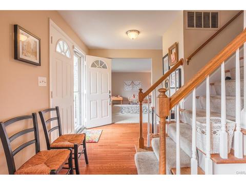 5325 Polen Cir, Dayton, OH 45440 photo 8