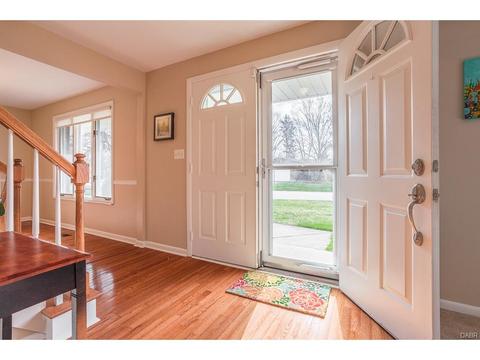 5325 Polen Cir, Dayton, OH 45440 photo 6