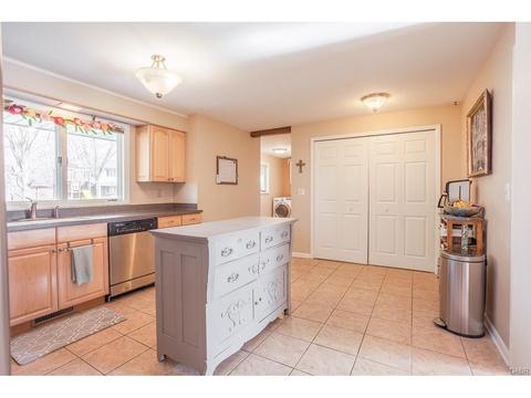 5325 Polen Cir, Dayton, OH 45440 photo 13