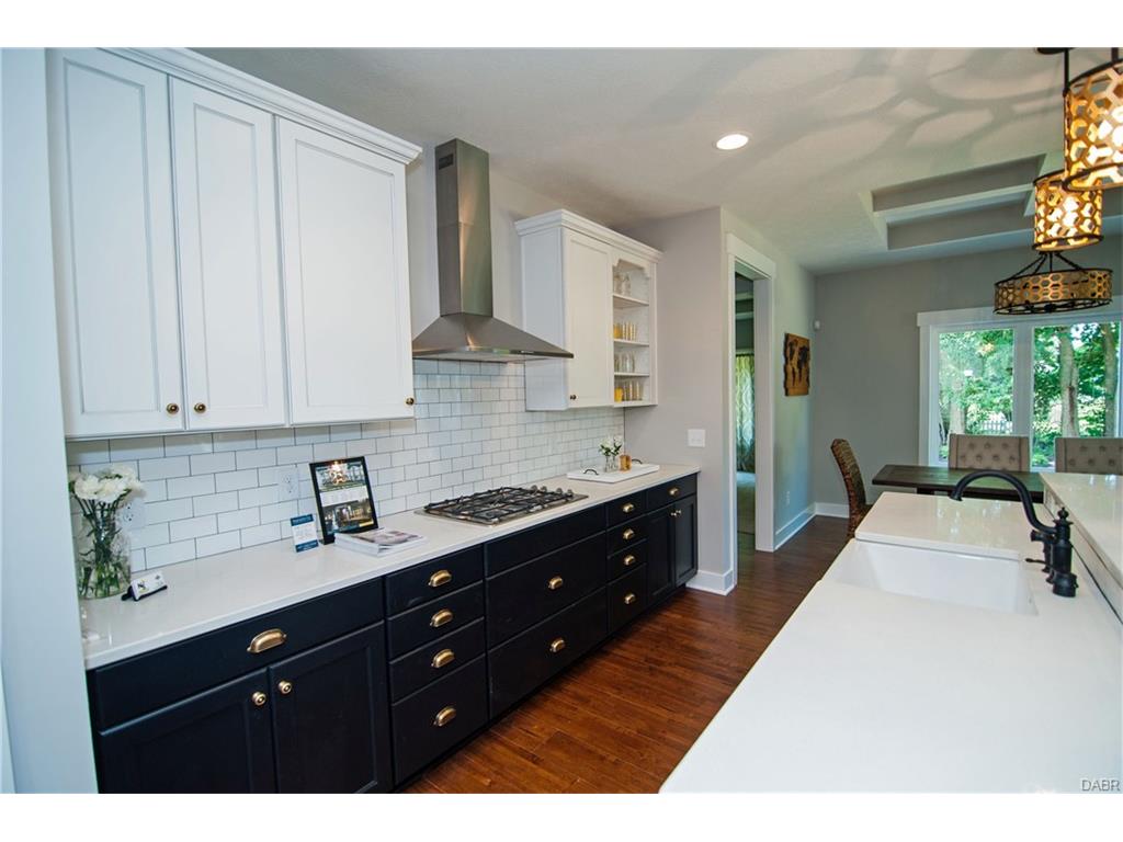75 Cariese Dr, Springboro, OH 45066 photo 8