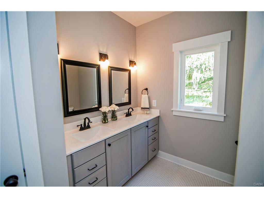75 Cariese Dr, Springboro, OH 45066 photo 13