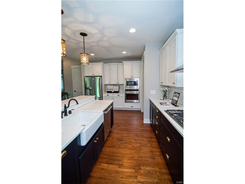 75 Cariese Dr, Springboro, OH 45066 photo 9