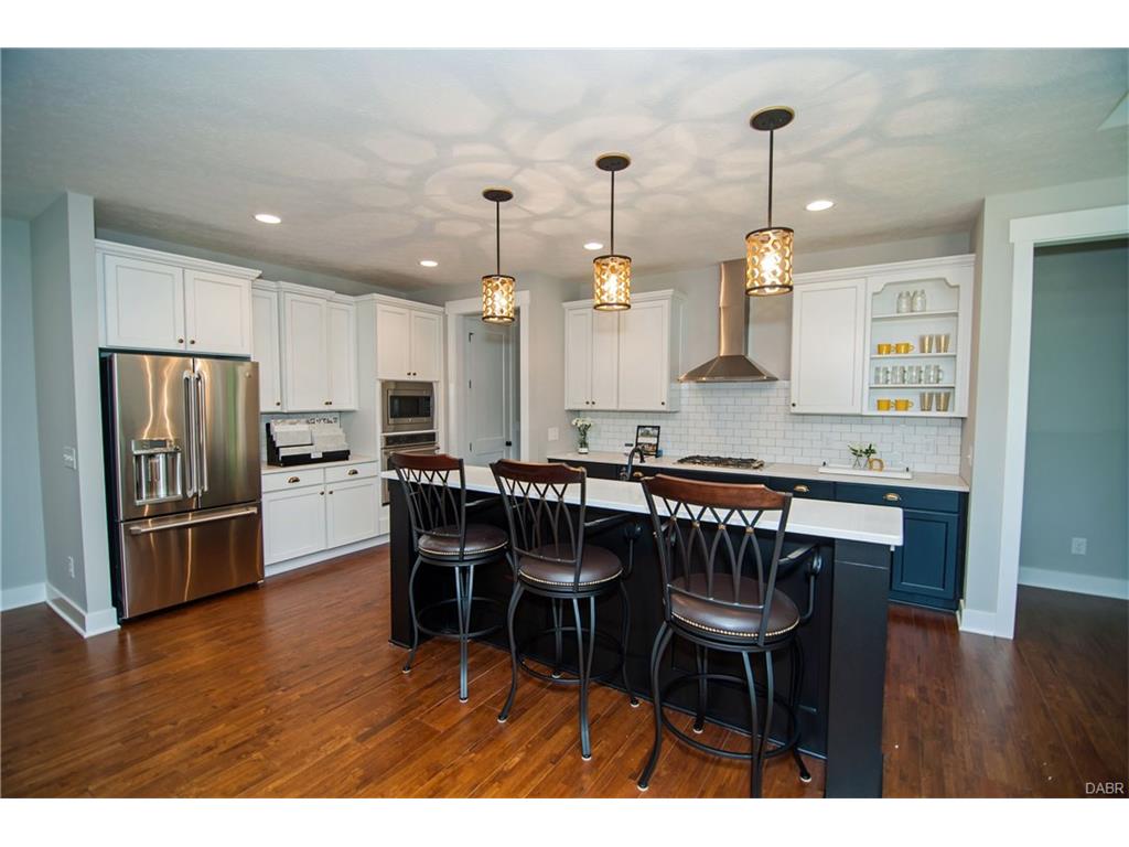 75 Cariese Dr, Springboro, OH 45066 photo 7