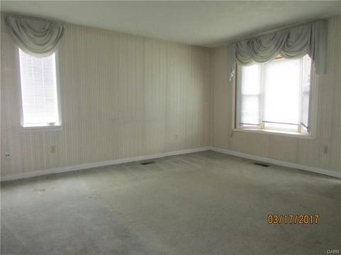 3129 Sudbury Dr, Dayton, OH 45420 photo 13