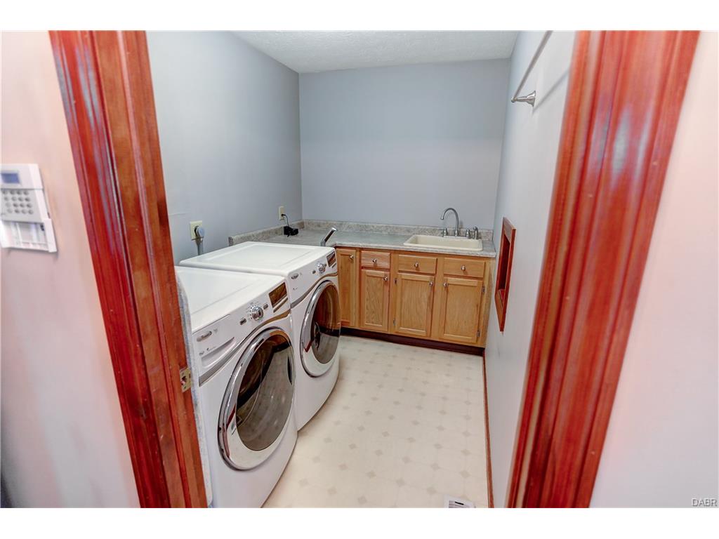 6773 Penridge Dr, Dayton, OH 45459 photo 30
