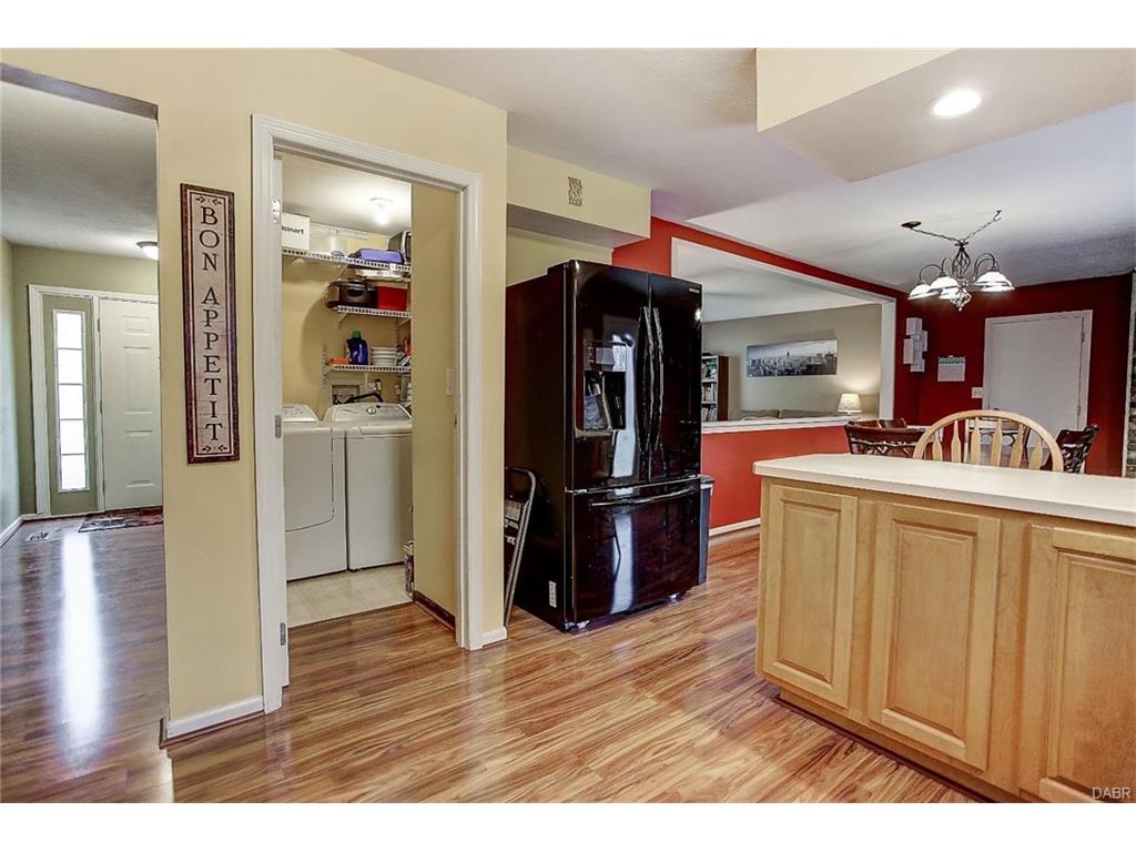 9911 Redbarn Trl, Dayton, OH 45458 photo 13