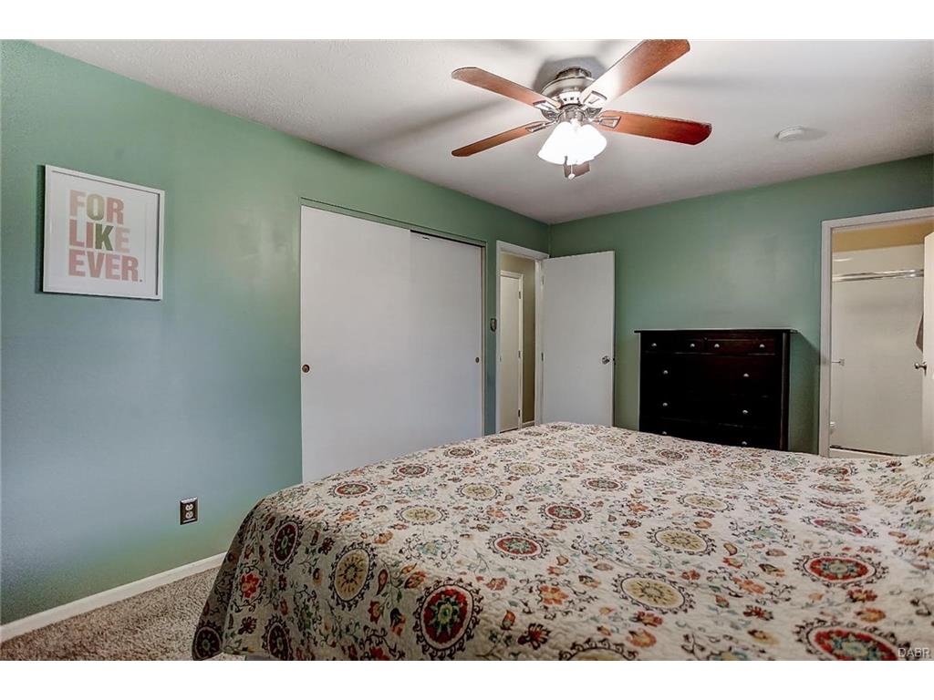9911 Redbarn Trl, Dayton, OH 45458 photo 17