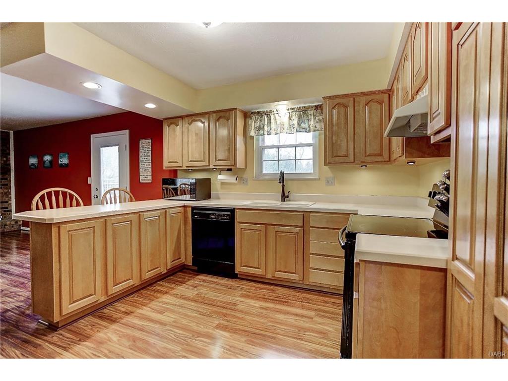 9911 Redbarn Trl, Dayton, OH 45458 photo 14