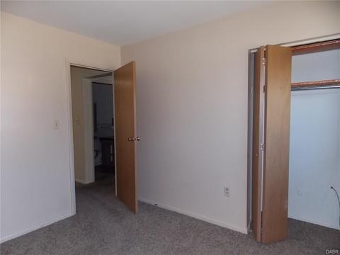 6060 Rangeview Dr, Dayton, OH 45415 photo 15