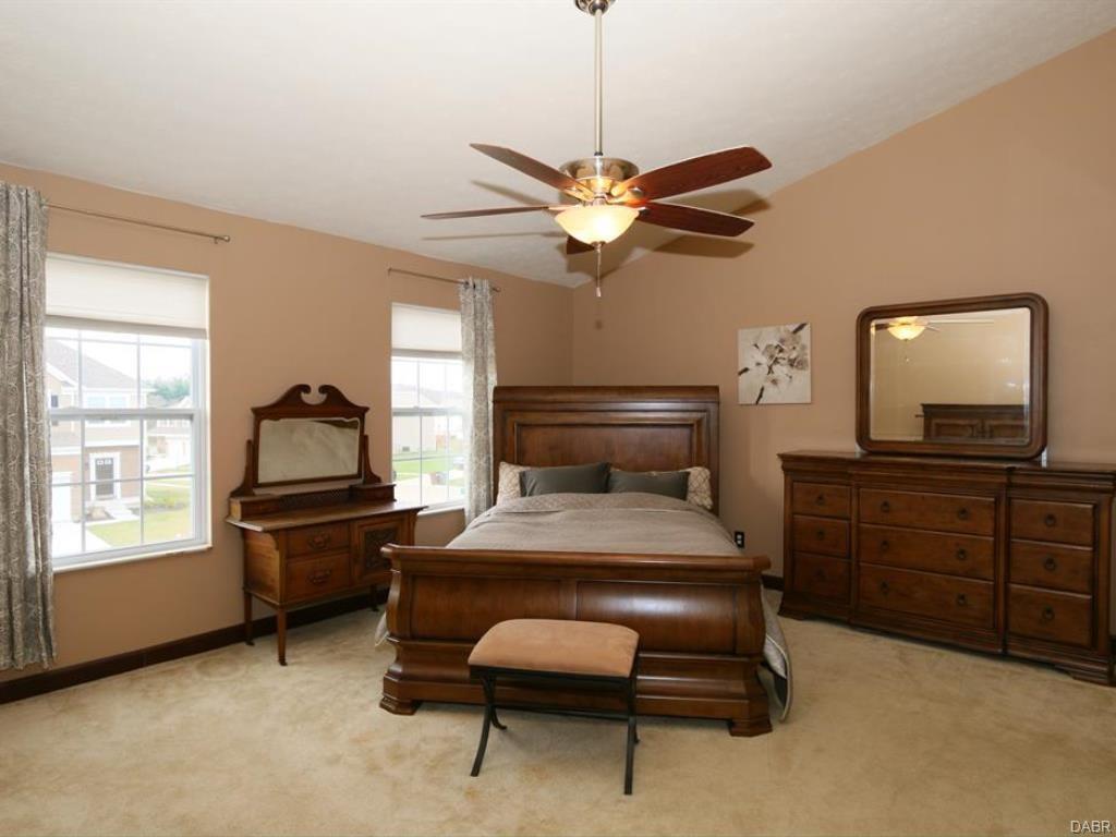 1182 Sinclair Dr, Maineville, OH 45039 photo 7