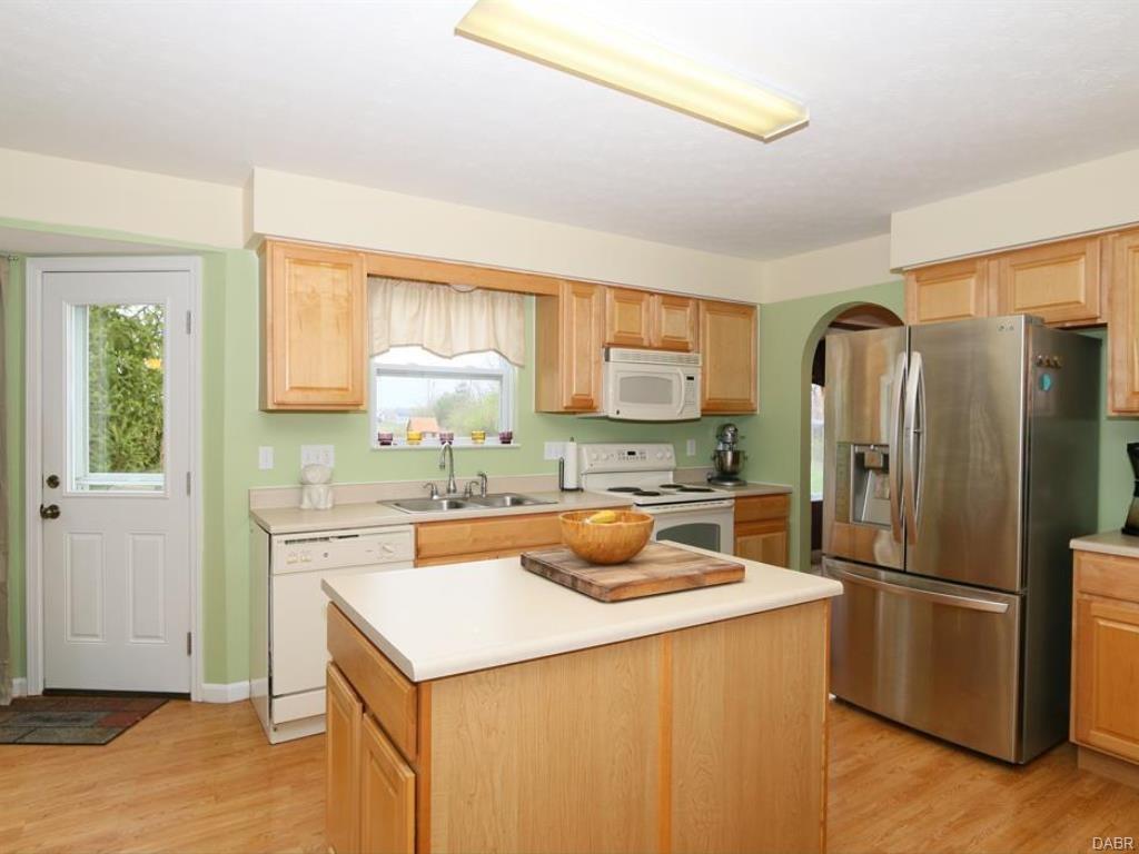 1182 Sinclair Dr, Maineville, OH 45039 photo 5