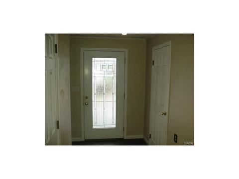 4904 Arrowhead Dr, Dayton, OH 45440 photo 7