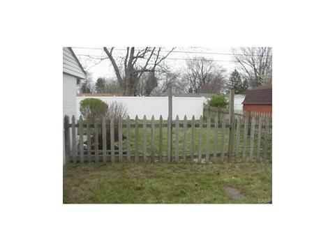 4904 Arrowhead Dr, Dayton, OH 45440 photo 6