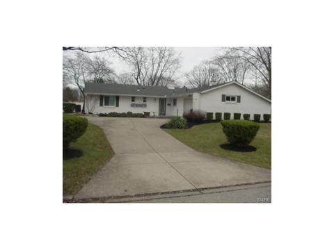 4904 Arrowhead Dr, Dayton, OH 45440 photo 1