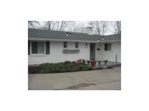 4904 Arrowhead Dr, Dayton, OH 45440 photo 3