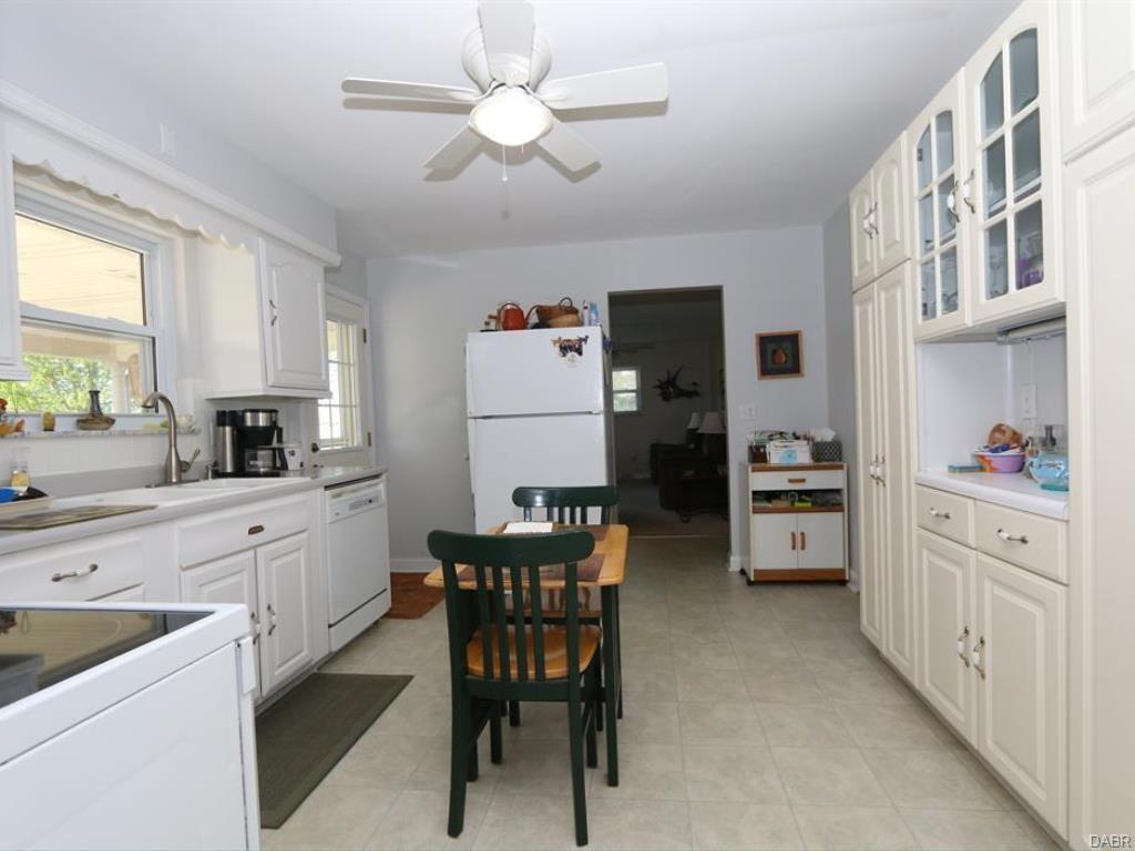 325 Macready Ave, Monroe, OH 45050 photo 10
