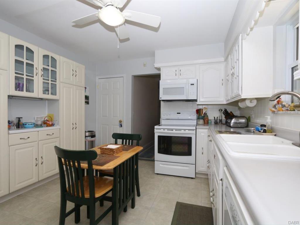 325 Macready Ave, Monroe, OH 45050 photo 11