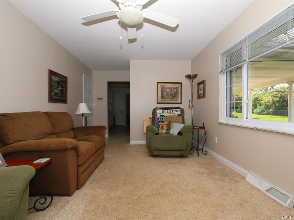 325 Macready Ave, Monroe, OH 45050 photo 7