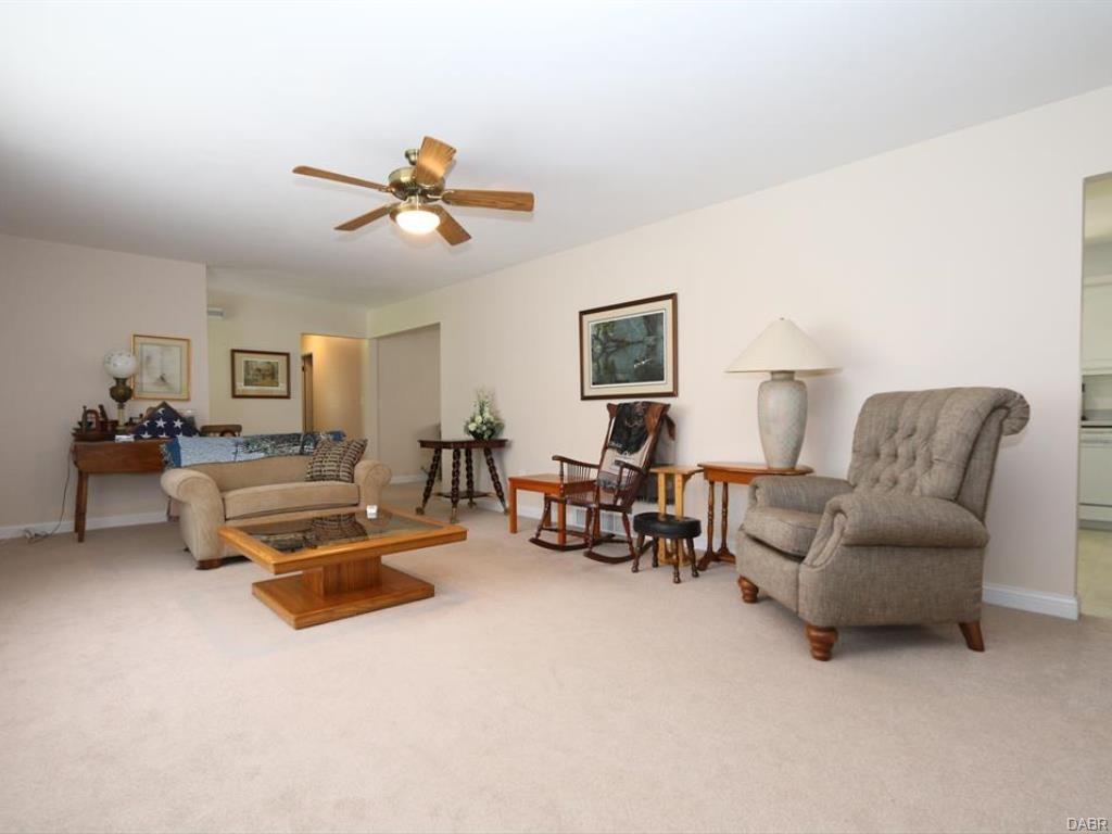 325 Macready Ave, Monroe, OH 45050 photo 5