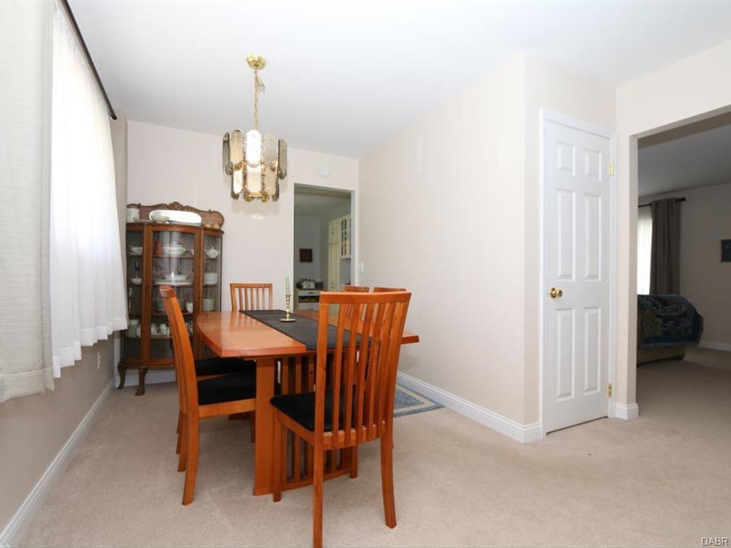 325 Macready Ave, Monroe, OH 45050 photo 8