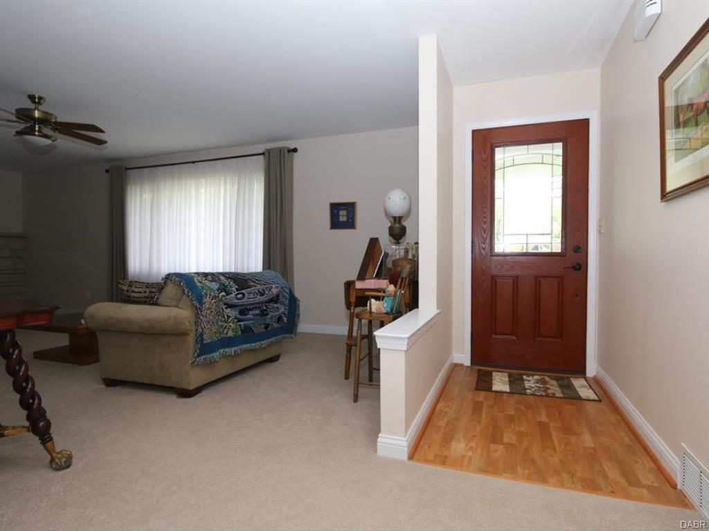 325 Macready Ave, Monroe, OH 45050 photo 3