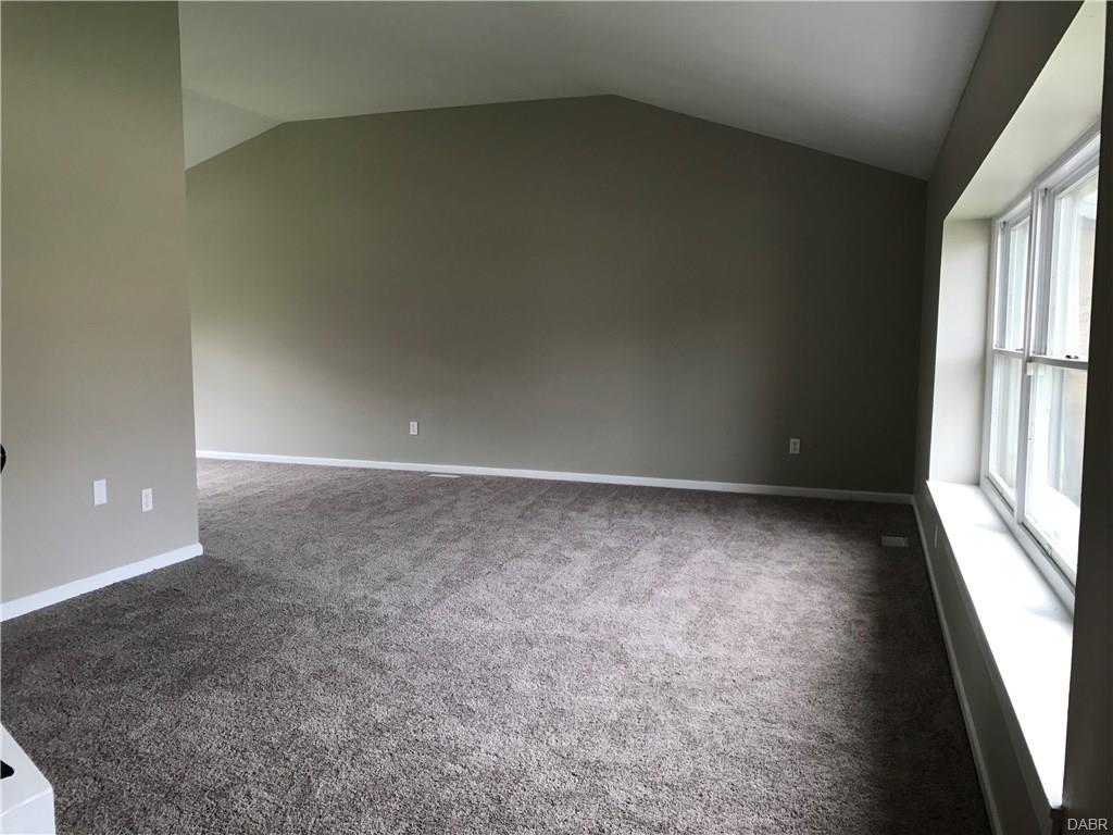 4150 Spruce Pine Ct, Dayton, OH 45424 photo 5