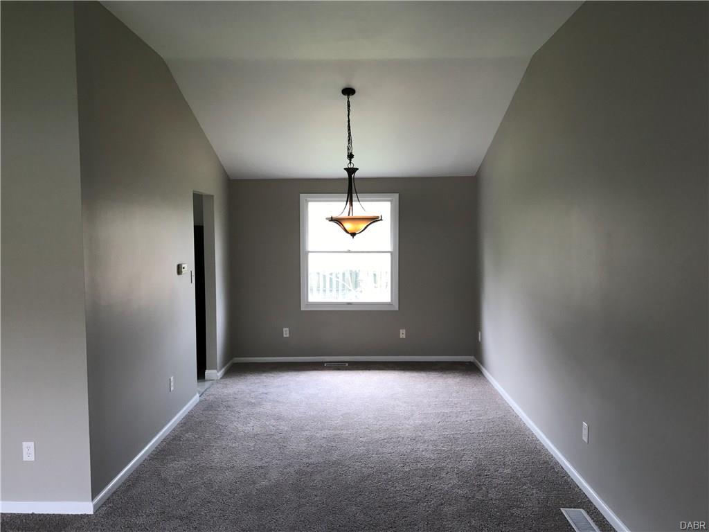 4150 Spruce Pine Ct, Dayton, OH 45424 photo 9