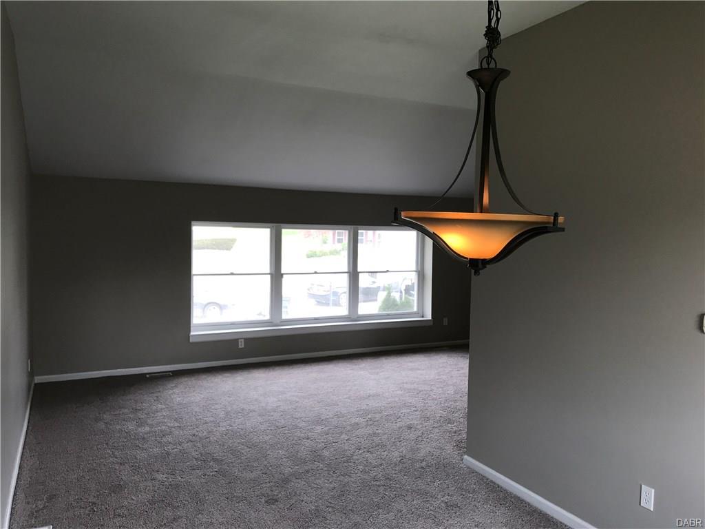 4150 Spruce Pine Ct, Dayton, OH 45424 photo 7