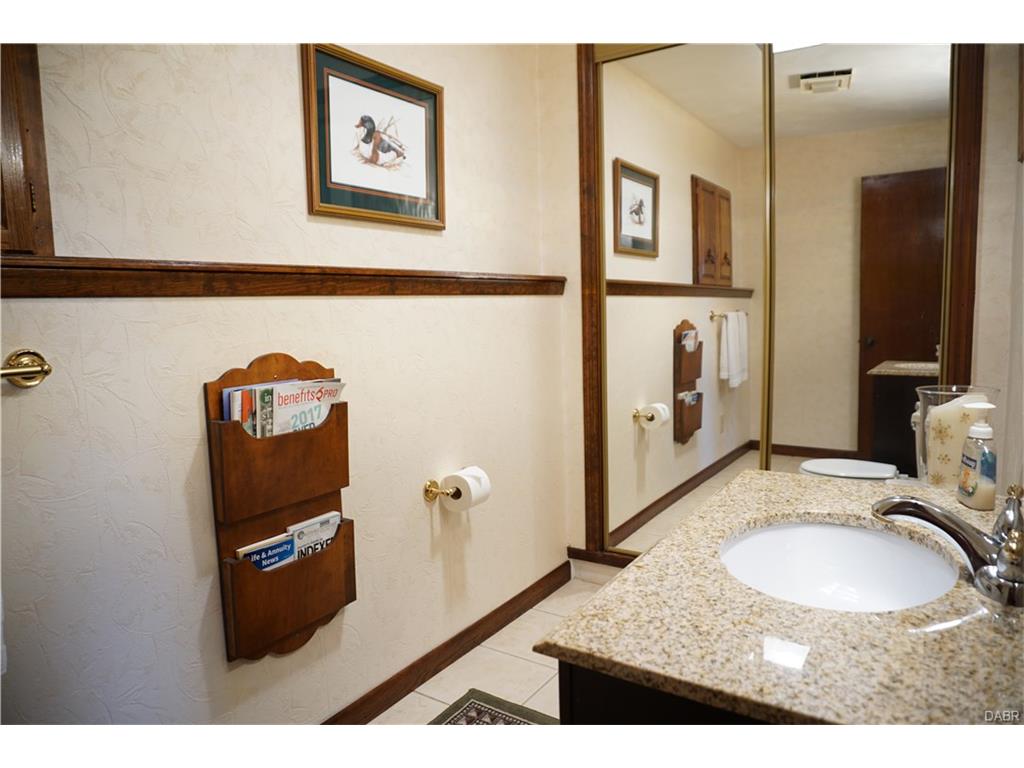 1399 Ambridge Rd, Dayton, OH 45459 photo 33