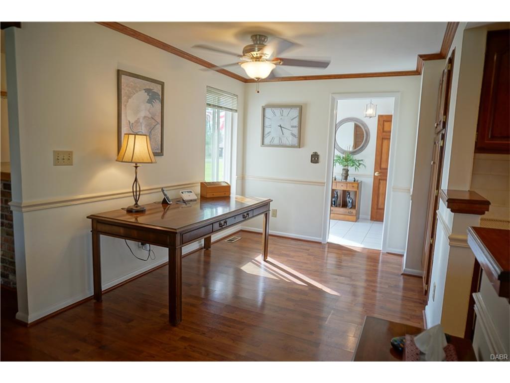1399 Ambridge Rd, Dayton, OH 45459 photo 14