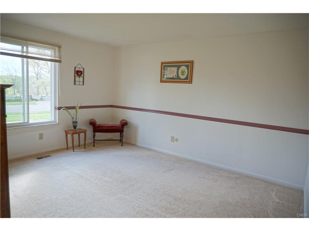 1399 Ambridge Rd, Dayton, OH 45459 photo 36