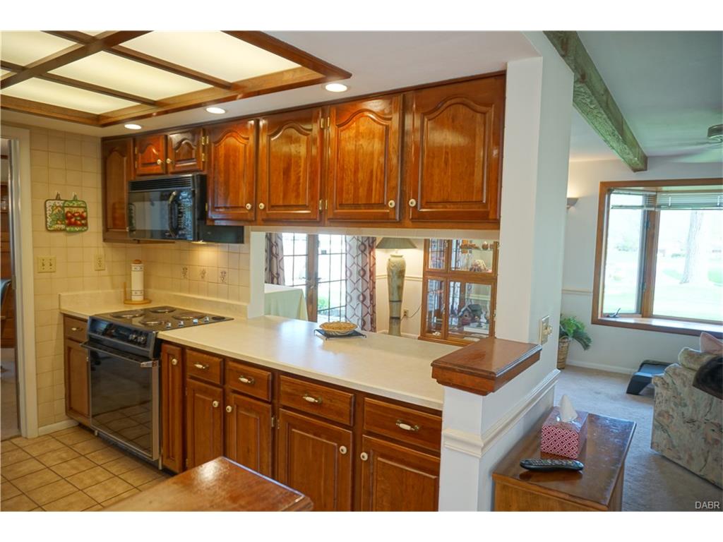 1399 Ambridge Rd, Dayton, OH 45459 photo 13